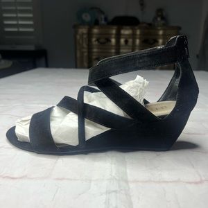 ana A New Approach sandals sz 9.5
